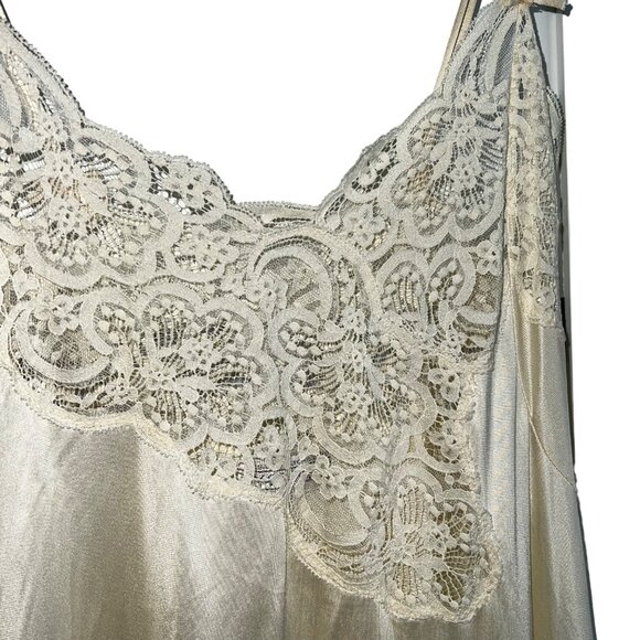 Vintage Lily Of France Ivory Satin & Lace Nightgown Spaghetti Straps Large - Picture 3 of 10